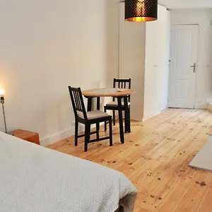  Apartment Montmartre